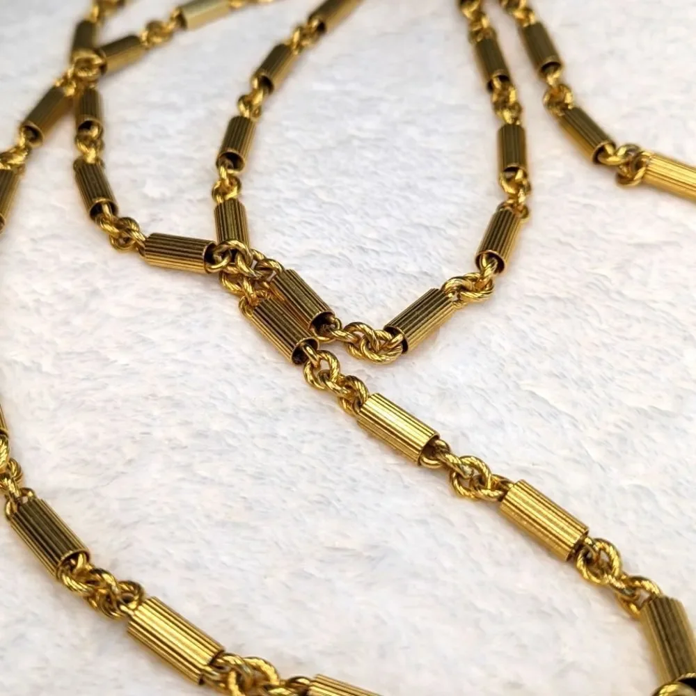 Vintage 1970's Goldtone 58" Chain Necklace with Ribbed Barrell Beads - Picture 7 of 13